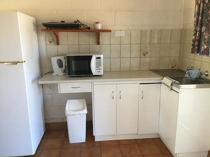 Carnarvon Caravan Park Екстер'єр фото